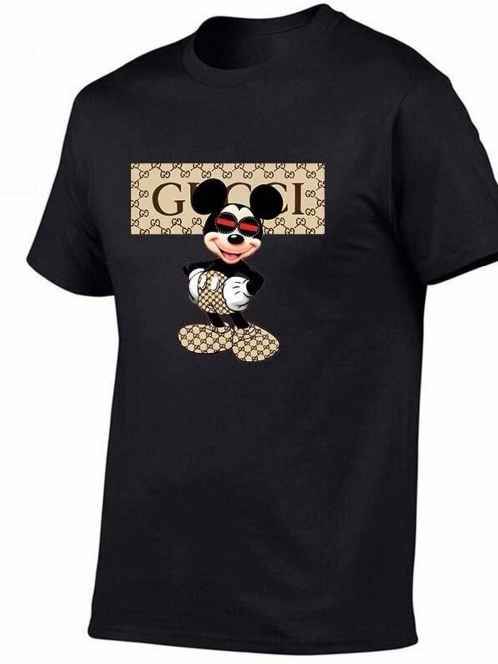 Gucci Kids Black Logo Mickey Graphic Tee. 9-12m like new .